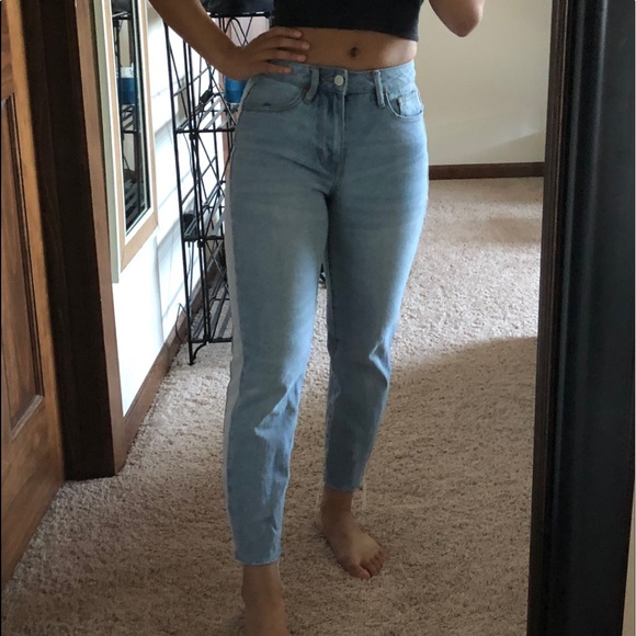 PacSun Mom Jeans - Picture 5 of 8